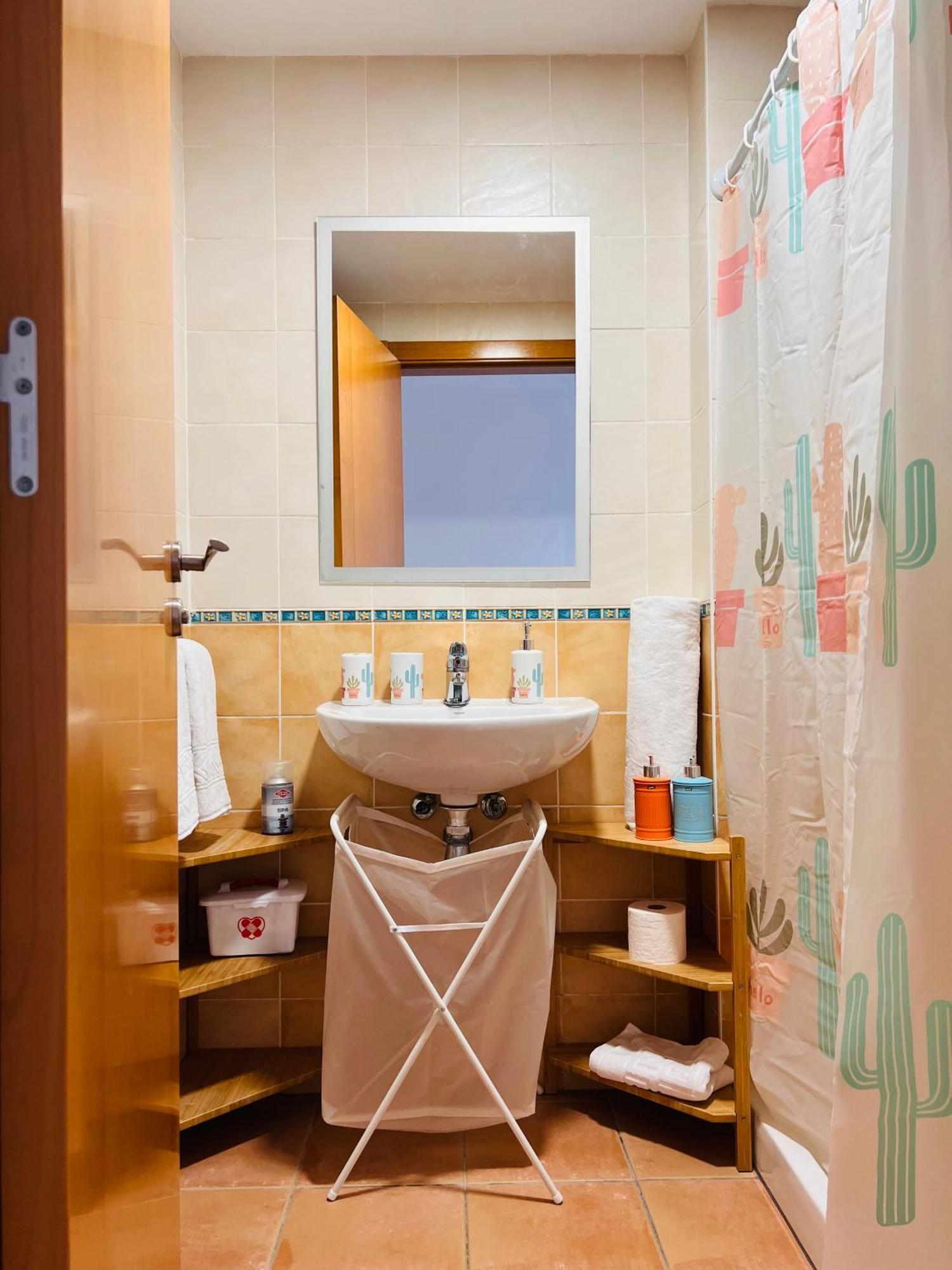 Apartment #seaparaiso# Heated Pool,private Parking,fast Wifi *